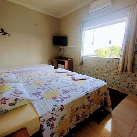 Pouso Oliveira Suites São João Batista do Glória エクステリア 写真