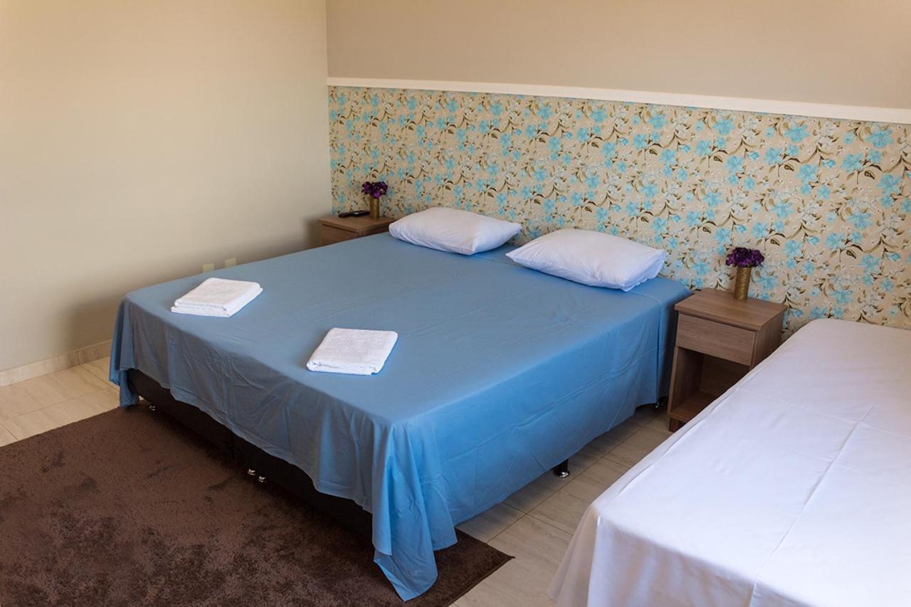 Pouso Oliveira Suites São João Batista do Glória エクステリア 写真