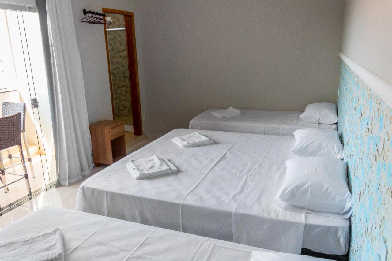 Pouso Oliveira Suites São João Batista do Glória エクステリア 写真